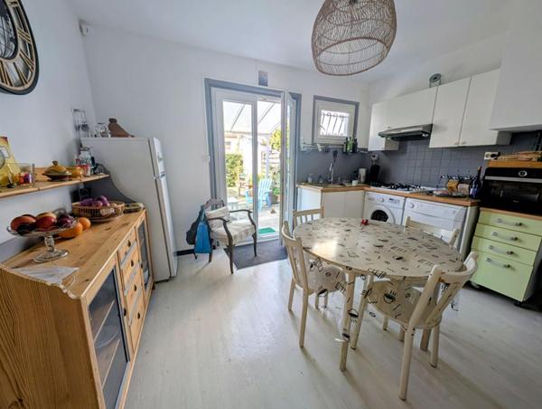 Villa Arcachon 10 pièce(s) 180 m2