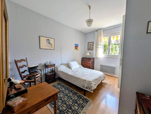 Villa Arcachon 10 pièce(s) 180 m2