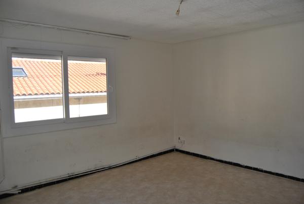 Immeuble 3 pièces - 150 m² Exclusivité efficity