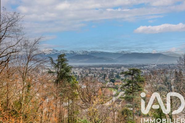 Maison à vendre 8 pièces 233 m² Corenc