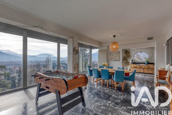 Maison à vendre 8 pièces 233 m² Corenc