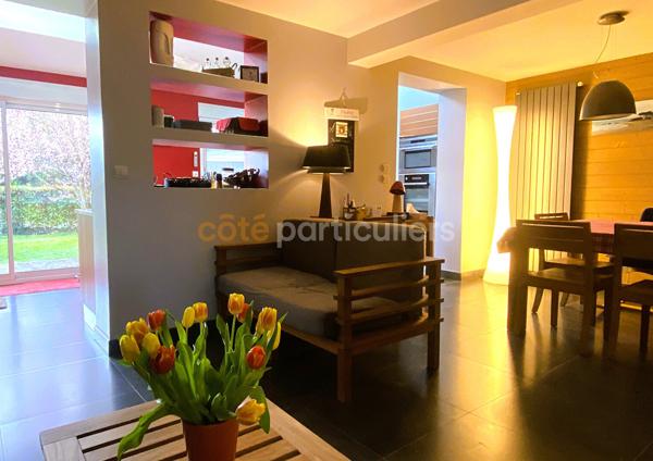 Vente
                Maison113 m² - 5 Pièces -
                    POITIERS (86000)