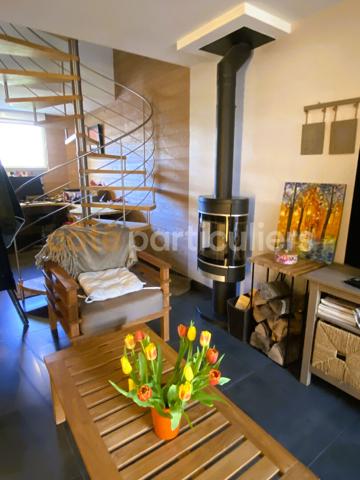 Vente
                Maison113 m² - 5 Pièces -
                    POITIERS (86000)