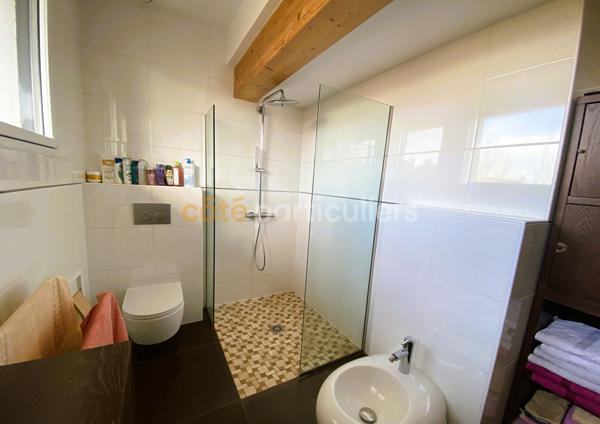 Vente
                Maison113 m² - 5 Pièces -
                    POITIERS (86000)