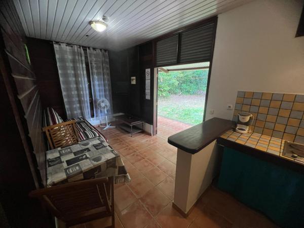 Gite de 12 bungallows plus foncier d'environ 2 ha à vendre