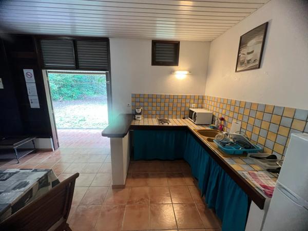 Gite de 12 bungallows plus foncier d'environ 2 ha à vendre