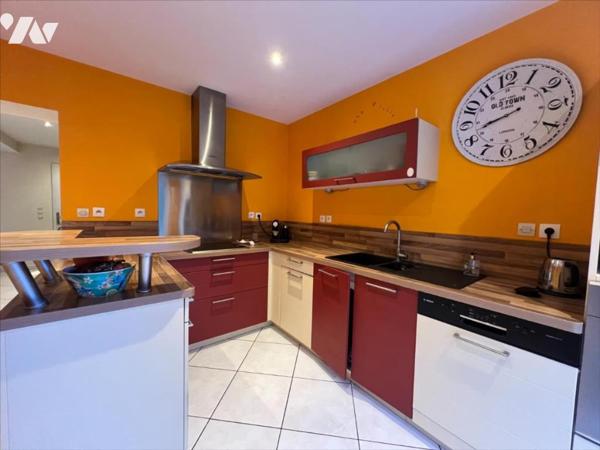 Maison 3 chambres située à NEUVILLE SUR SARTHE