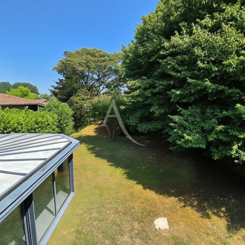 Villeneuve De Marsan