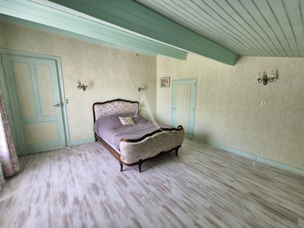 Villeneuve De Marsan