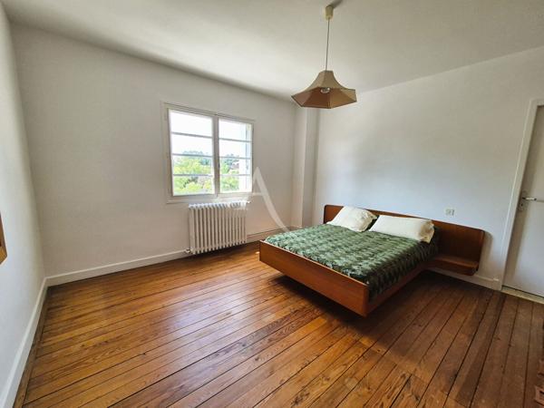 Villeneuve De Marsan