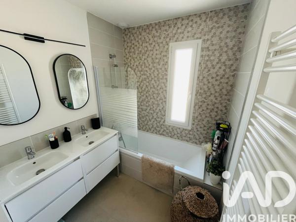 Maison à vendre 4 pièces 94 m² Eysines