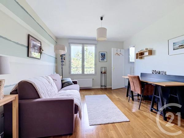 Appartement F4 à vendre  4 pièces - 110,90 m 2   STE FOY LES LYON  - 69