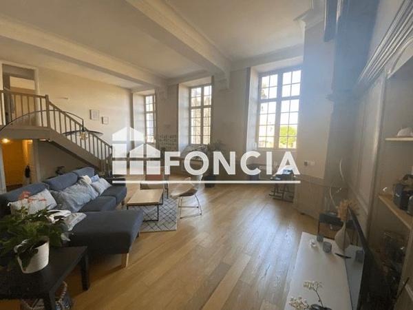 Location Appartement 3 pièces 107.5 m² - 2 RUE DES BENEDICTINS Vitre 35500