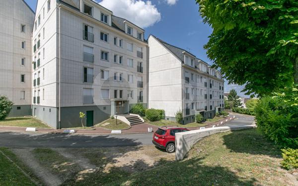 Appartement à vendre    3 pièces • 63,17 m2 Boissy-Saint-Léger