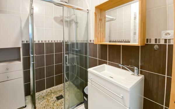 Maison à vendre    5 pièces •  Janville