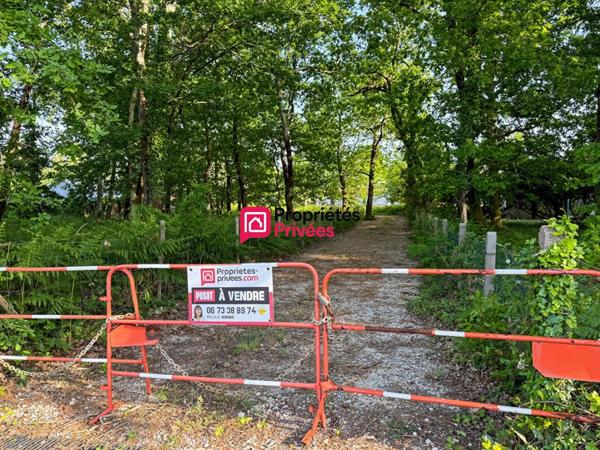 HOURTIN PORT - TERRAIN VIABILISE - 989M2 HORS LOTISSEMENT