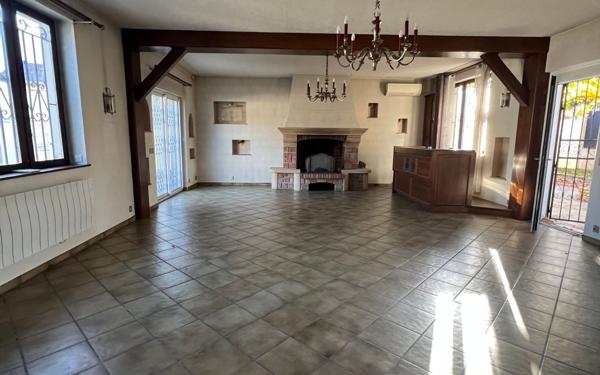 Maison à vendre    3 pièces • 121 m2 Gournay-sur-Marne