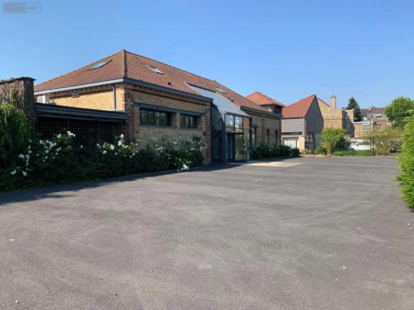 Achat - Immeuble | Bureaux Bailleul 59270 11 pièces 323 m 2 920 m 2