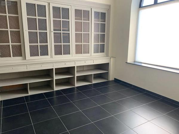 Achat - Immeuble | Bureaux Bailleul 59270 11 pièces 323 m 2 920 m 2