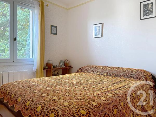 Maison à vendre  5 pièces - 150,43 m 2   BAGNOLS SUR CEZE  - 30