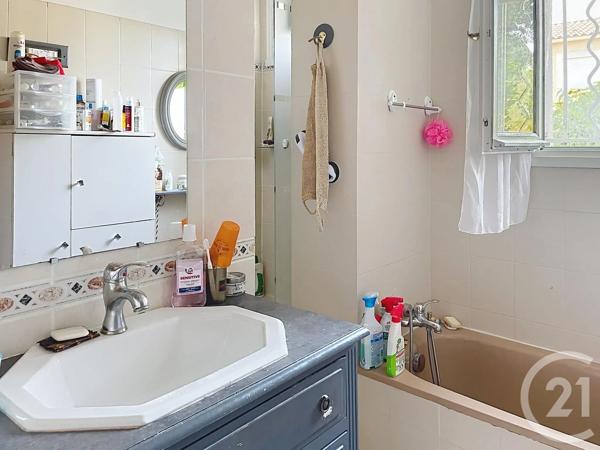 Maison à vendre  5 pièces - 150,43 m 2   BAGNOLS SUR CEZE  - 30