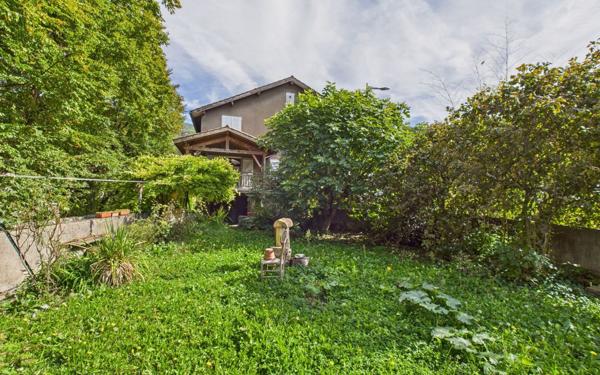 Maison à vendre    5 pièces •  Eybens