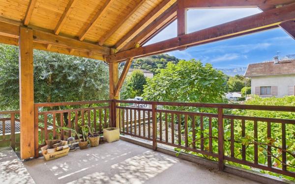 Maison à vendre    5 pièces •  Eybens