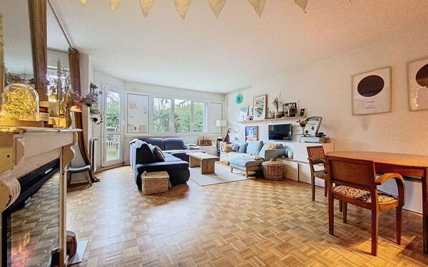 Appartement à vendre    4 pièces • 86 m2 Guyancourt