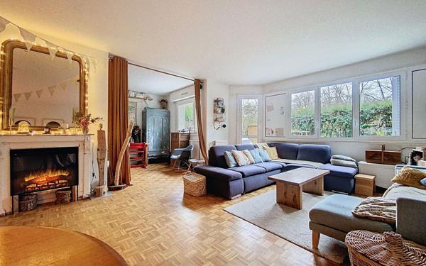 Appartement à vendre    4 pièces • 86 m2 Guyancourt