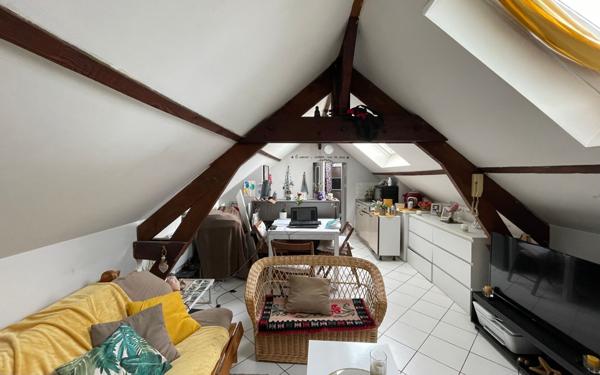 Immeuble à vendre    7 pièces • 116 m2 Compiègne