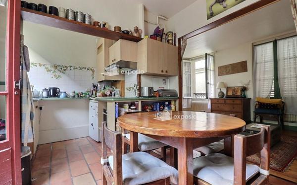 Appartement à vendre    3 pièces • 44,70 m2 Paris 19