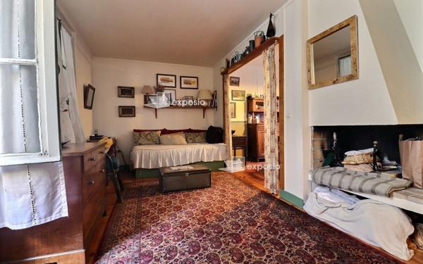 Appartement à vendre    3 pièces • 44,70 m2 Paris 19