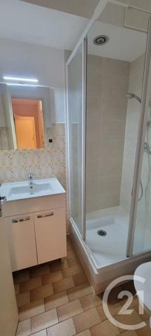Appartement T5 à vendre  5 pièces - 120,75 m 2   RODEZ  - 12