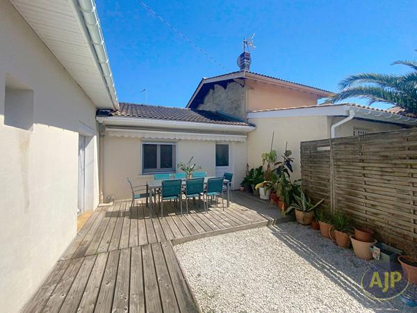 Vente maison Ambares Et Lagrave : 198 500 € - AJP Immobilier Cubzac-les-Ponts