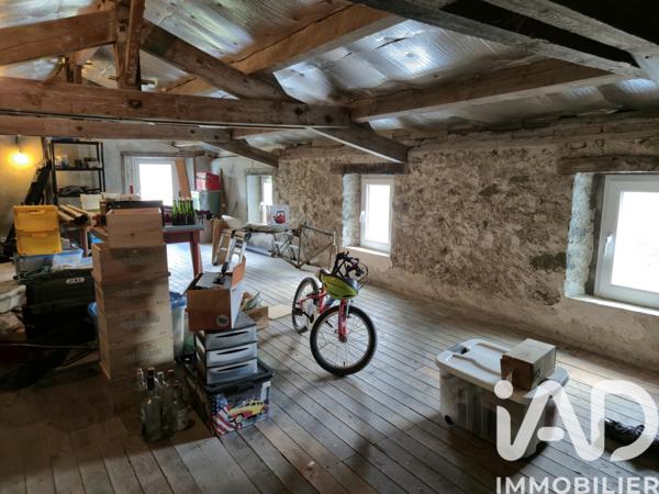 Maison à vendre 5 pièces 140 m² Moncoutant-sur-Sèvre