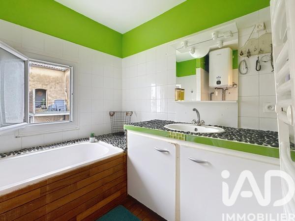 Maison à vendre 3 pièces 73 m² Angoulême