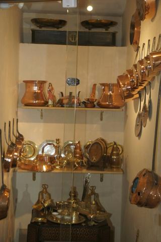 Propriété à vendre 21 pièces CARCASSONNE (11) 18 chambres, 1340m2, deux hangars 668m2 Parking jardin 350m2