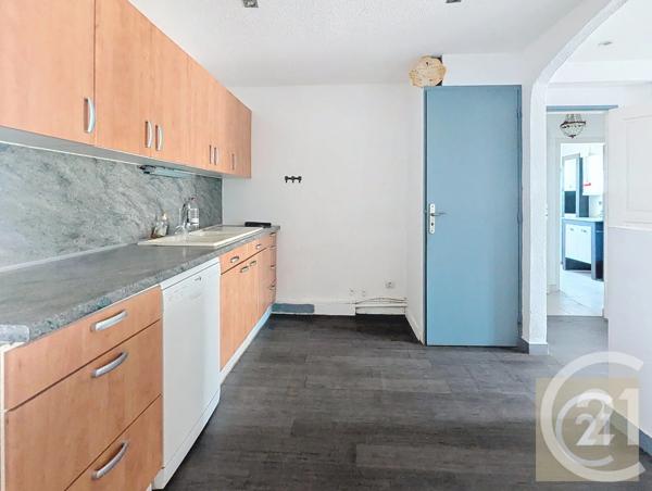 Maison à vendre  4 pièces - 111,80 m 2   BEZIERS  - 34