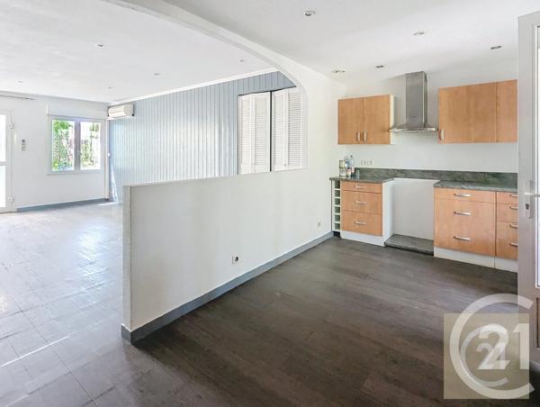 Maison à vendre  4 pièces - 111,80 m 2   BEZIERS  - 34