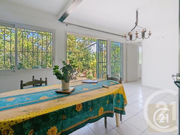 Maison à vendre  4 pièces - 111,80 m 2   BEZIERS  - 34