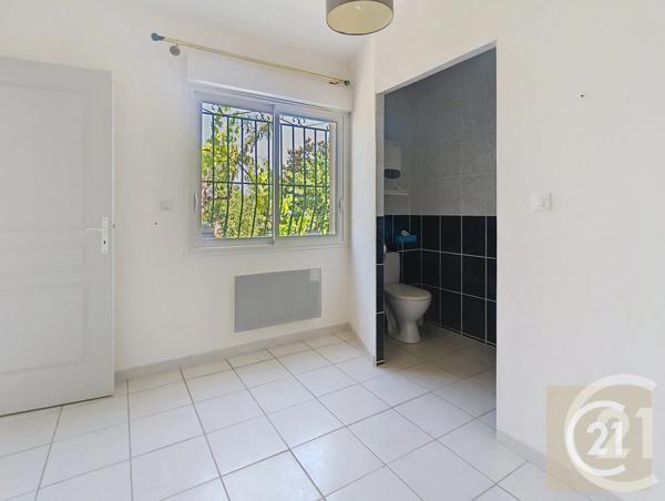 Maison à vendre  4 pièces - 111,80 m 2   BEZIERS  - 34