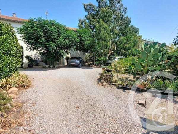 Maison à vendre  4 pièces - 111,80 m 2   BEZIERS  - 34