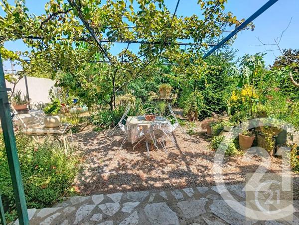 Maison à vendre  4 pièces - 111,80 m 2   BEZIERS  - 34