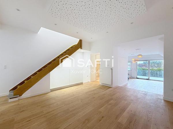 MAISON ENTIEREMENT RENOVEE