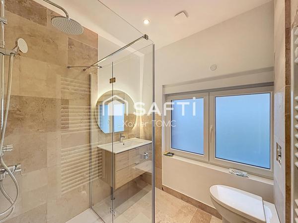 MAISON ENTIEREMENT RENOVEE