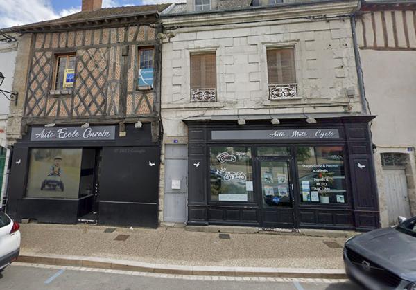 Local commercial Veuzain Sur Loire