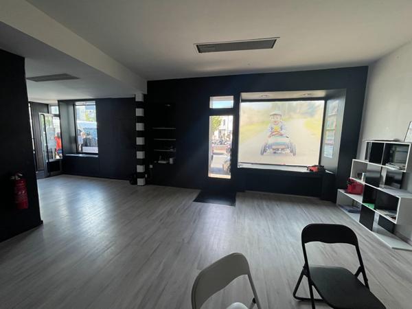 Local commercial Veuzain Sur Loire