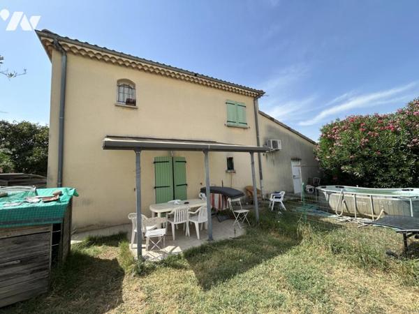 Montélimar,ensemble immobilier avec maison d'habitation et local type bureaux avec stationnements.