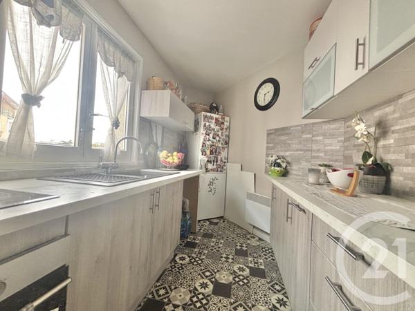 Appartement F3 à vendre  3 pièces - 71,70 m2 THIAIS - 94