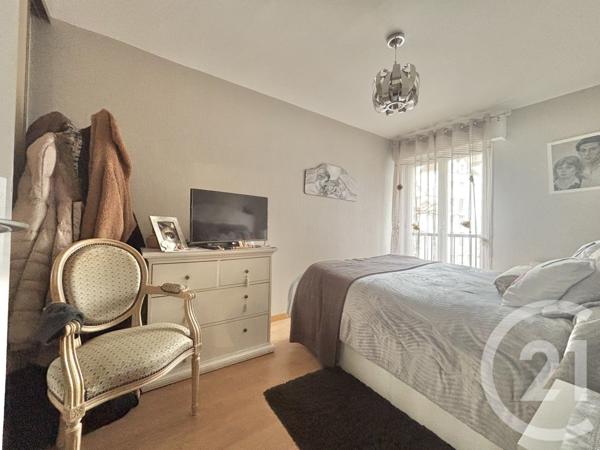 Appartement F3 à vendre  3 pièces - 71,70 m2 THIAIS - 94